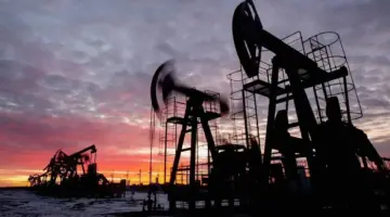 النفط يقفز 6% إثر هجوم إيراني على الإمارات